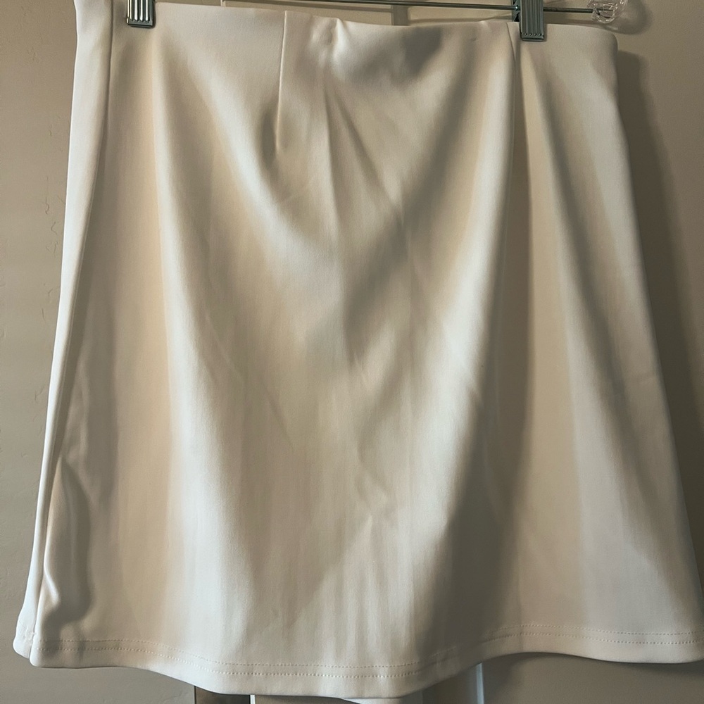 Boston Proper Cream A-Line Skort